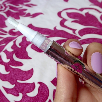 Whitening pen by Gerard Cosmetics